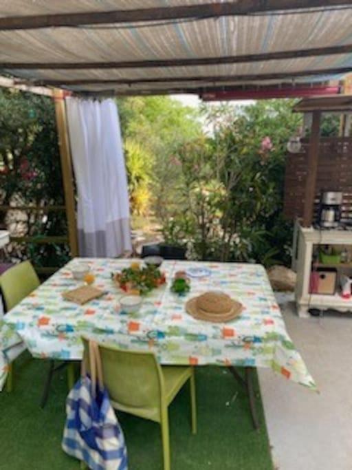 Haut De Villa Au Mont St Clair Vue Exceptionnelle Mer Et Foret Terrasses, Piscine, Petanque, Solarium Prives Sete Ngoại thất bức ảnh